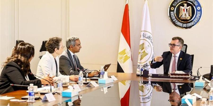 وزير التخطيط: قطاع الكهرباء يمثل نموذجًا ناجحًا للتعاون المؤسسي والشراكات التمويلية المبتكرة - المدينة برس