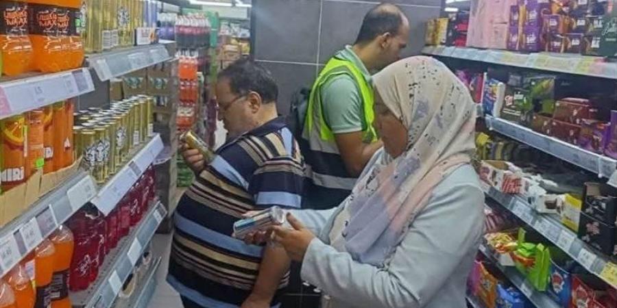 ضبط  106عبوات مكملات غذائية مجهولة المصدر في حملة لـ سلامة الغذاء بالشرقية - المدينة برس