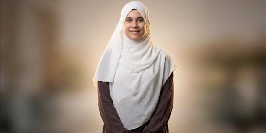 حبيبة رضا الأولى بالشهادة الثانوية الأزهرية: رضا الوالدين وصلاة الفجر سر تفوقي - المدينة برس