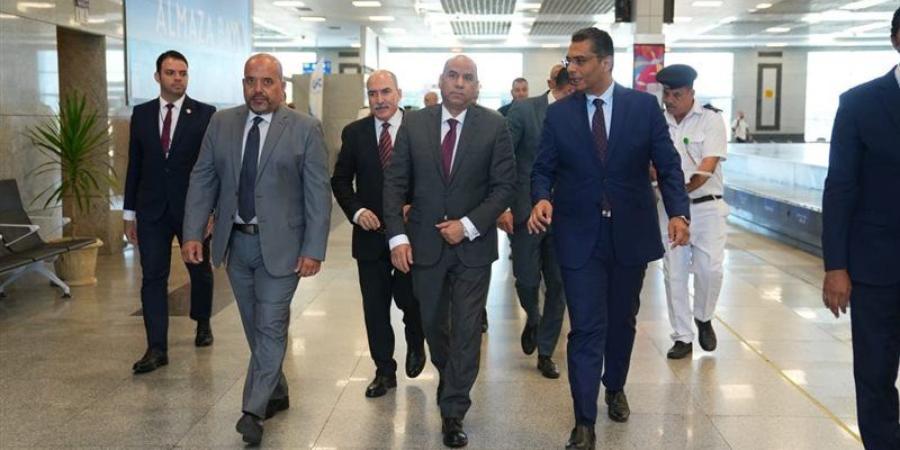 من الغردقة، وزير العمل يطلق جولة ميدانية لدعم التشغيل والاستثمار في البحر الأحمر - المدينة برس