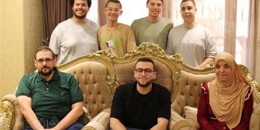 فرحة لا توصف، جدة الثالث على الثانوية الأزهرية تستقبل النتيجة بالزغاريد (فيديو) - المدينة برس