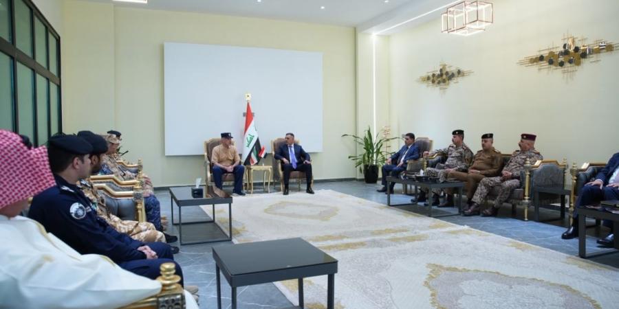 النائب الأول يصل منفذ سفوان وسط استقبال رسمي من محافظ البصرة - بوابة المدينة برس