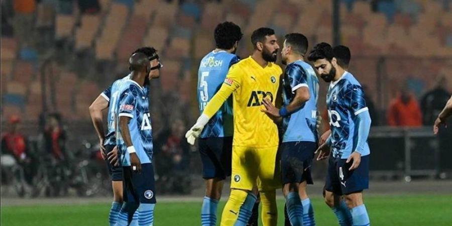 خاص لـ "فيتو" بيراميدز يفاوض نجم أرسنال السابق لتدعيم صفوف الفريق - المدينة برس