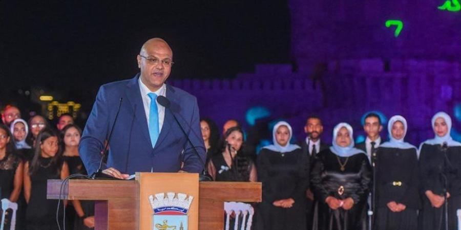 محافظ الإسكندرية يستقبل عددًا من القيادات ضمن احتفالات العيد القومي الـ74 بقلعة قايتباي - المدينة برس