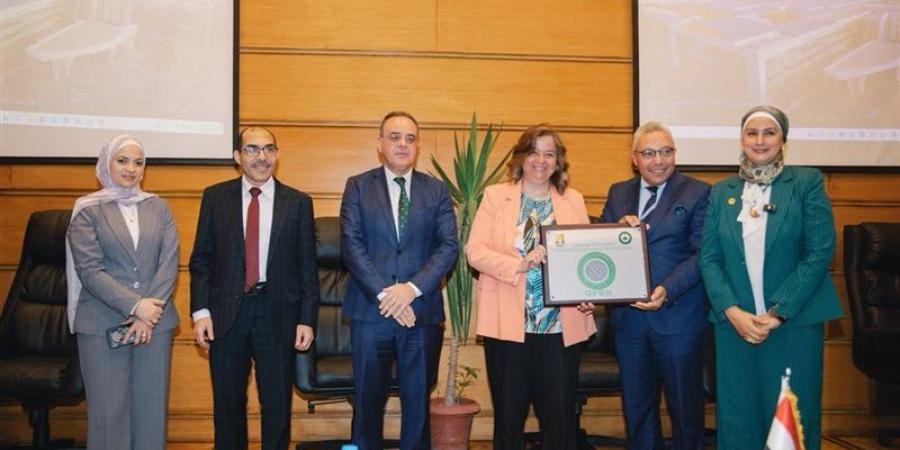 صندوق الإسكان الاجتماعي يتسلم شهادة تقييم الإسكان الأخضر "سكن لكل المصريين" بحدائق العاصمة - المدينة برس