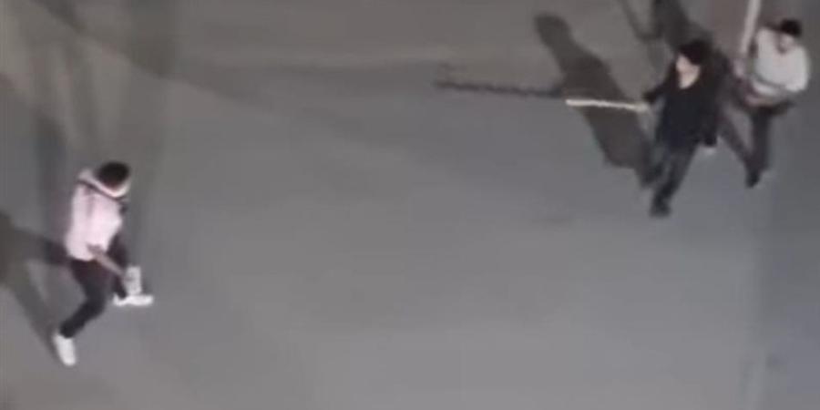 ليلة مرعبة في الحي الراقي.. أسلحة وشوم وصراخ بين صاحب محل والزبائن.. والأهالي يناشدون الداخلية - المدينة برس
