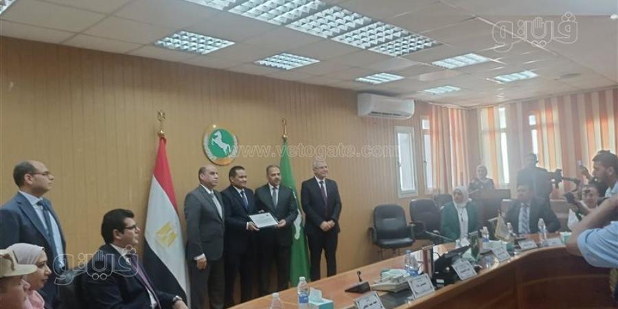 وزير العمل ومحافظ الشرقية يطلقان فعاليات «اختر مستقبلك» بعد تسليم 50 عقدا لذوي الهمم (فيديو وصور) - المدينة برس