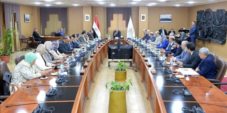 مجلس جامعة المنصورة يتخذ حزمة قرارات لدعم الطلاب.. ويقر استعدادات العام الجديد - المدينة برس