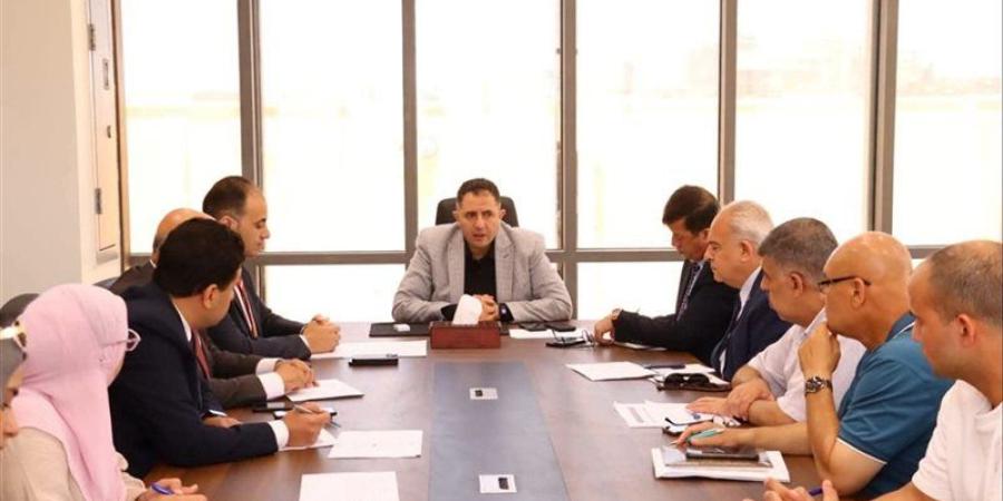 محافظ دمياط يتابع ملفات تقنين الأراضي والتصالح في الموجة 29 لإزالة التعديات - المدينة برس