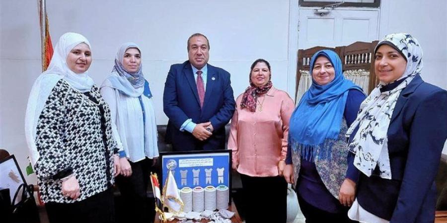 ابتكار جديد بمعهد بحوث القطن لإعادة تدوير الخيوط المصبوغة وتحويلها لمنتجات عالية القيمة - المدينة برس