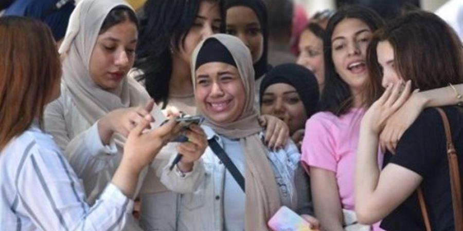 عدد الناجحين في الثانوية العامة 2026، الأرقام الكاملة بالنظامين الجديد والقديم - المدينة برس