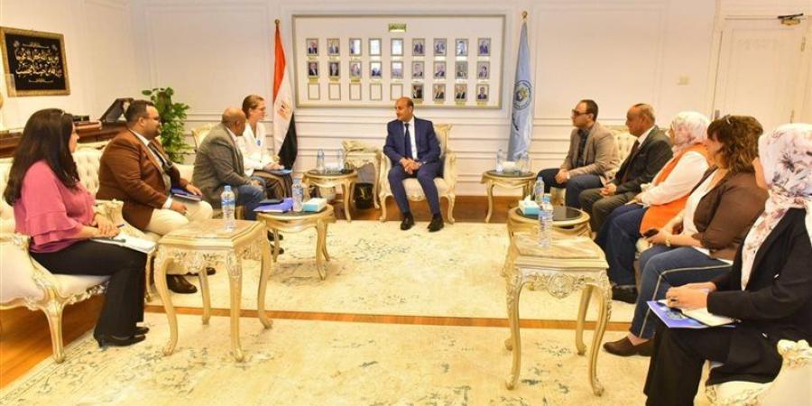 محافظ أسيوط يستقبل وفد اليونيسف لبحث تعزيز الشراكة التنموية - المدينة برس