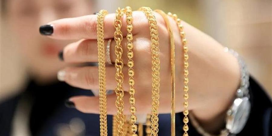 تراجع أسعار الذهب بمحلات الصاغة خلال تعاملات اليوم السبت - المدينة برس