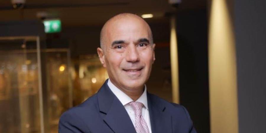 عمرو السُلمي رئيسًا تنفيذيًا للمعاملات المصرفية الدولية بالبنك الأهلي المصري - بوابة المدينة برس