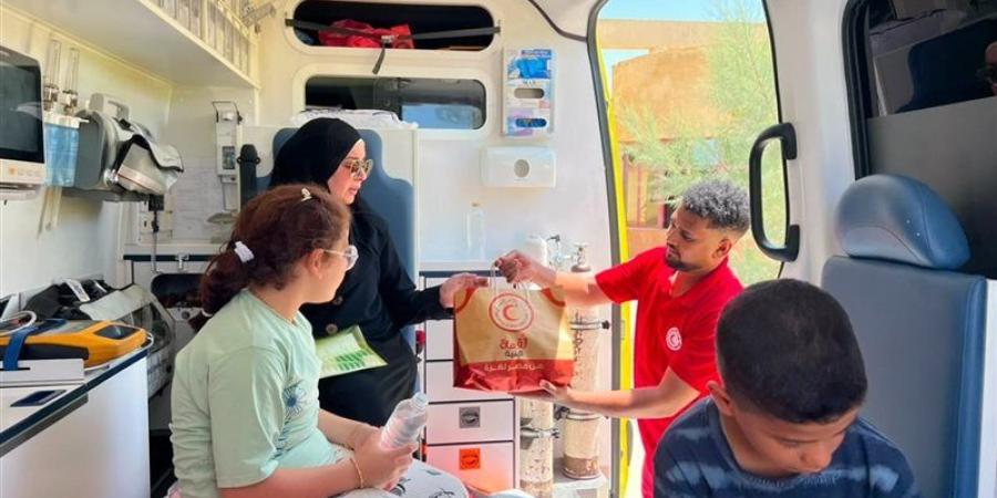 الهلال الأحمر المصري يستقبل الدفعة الـ70 من الجرحى الفلسطينيين - المدينة برس