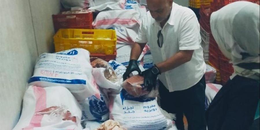 ضبط 3.5 طن لحوم ومنتجات غذائية فاسدة خلال حملة مكبرة بالقليوبية - المدينة برس