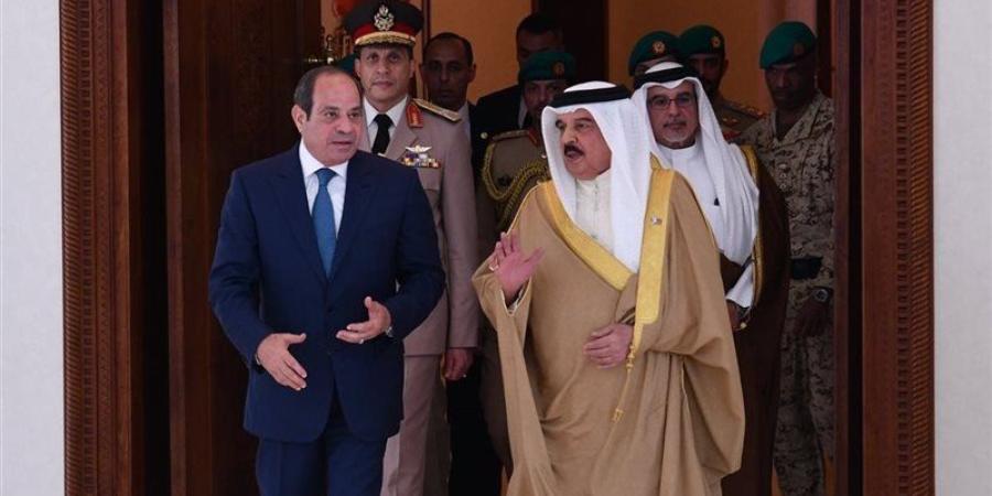 صفحة جديدة في تطور العلاقات المصرية البحرينية: السيسي وحمد يقودان تعزيز الشراكة الاستراتيجية ومواجهة التحديات.. يبحثان الارتقاء بالتعاون في مختلف المجالات.. ويناقشان مستجدات القضايا الإقليمية والدولية - المدينة برس