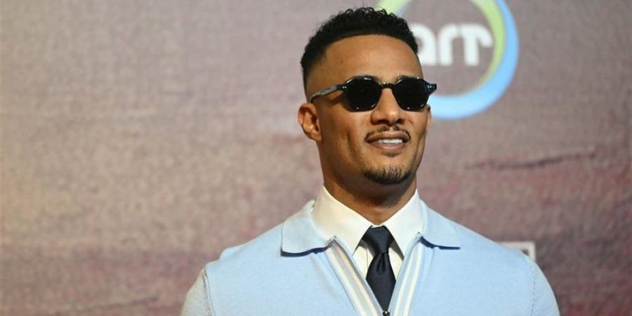 لماذا أهدى محمد رمضان مسلسله الجديد إلى عمر الشريف؟ - المدينة برس