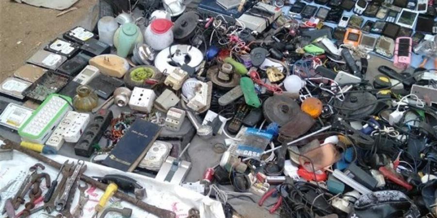 أسعار الخردة الإلكترونية في سوق المستعمل اليوم الأحد - المدينة برس