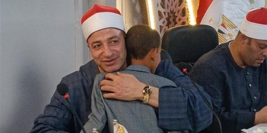 طفل من قنا يحلم بالعالمية، تحية خاصة من لجنة "دولة التلاوة" للمتسابق محمد الصارف - المدينة برس