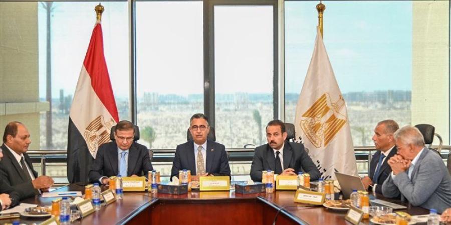 وزيرا التموين والزراعة ورئيس مستقبل مصر يبحثون مستجدات مشروع «كاري أون» - المدينة برس