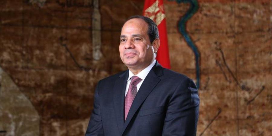 قرارات جمهورية مرتقبة بشأن قادة قناة السويس - المدينة برس
