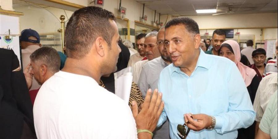 وجه بسرعة إنهاء معاملات المواطنين، محافظ القليوبية يتفقد المراكز التكنولوجية ببنها وطوخ وقها - المدينة برس