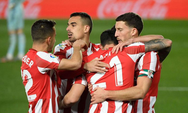 أتلتيك بلباو يفوز بثنائية على إلتشي في الدوري الإسباني
