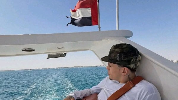 للاستجمام واستعادة النشاط .. نجم تشيلسي يقضي عطلته في مصر | شاهد