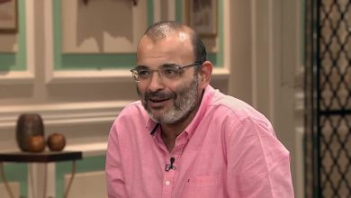 أيمن بهجت قمر