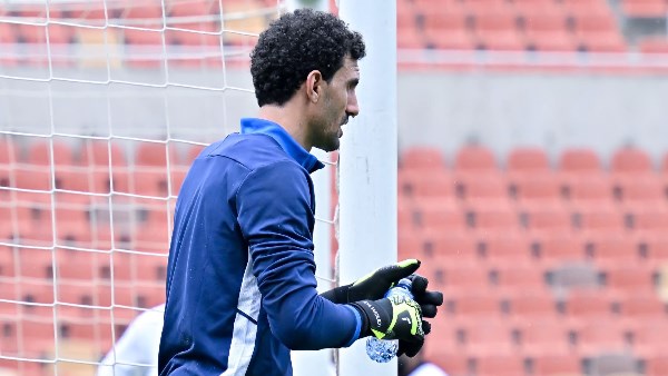 تحقيق ومليون جنيه غرامات.. إبراهيم فايق يكشف تفاصيل أزمة عواد في الزمالك