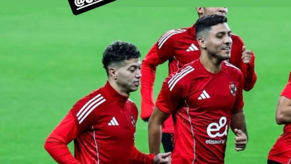 محمد شريف يُهنئ إمام عاشور بعيد ميلاده