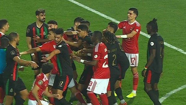بيان رسمي من الجيش الملكي على أحداث الشغب خلال مواجهة الأهلي