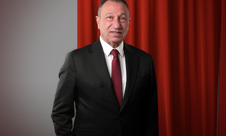 الخطيب رئيس النادي الأهلي
