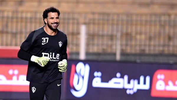 قرار مفاجئ بشأن حارس مرمى الزمالك أمام كايزر تشيفز في الكونفدرالية