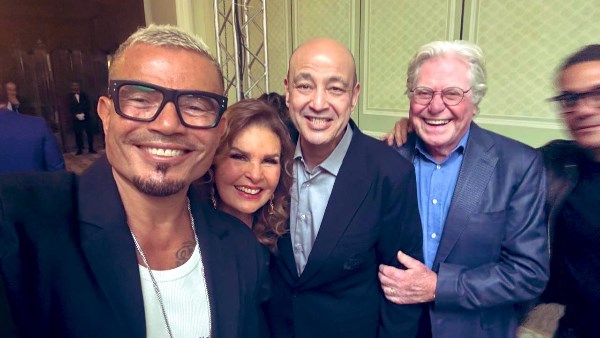 عمرو أديب يشارك في سحور تركي آل الشيخ مع حسين فهمي ويسرا وعمرو دياب