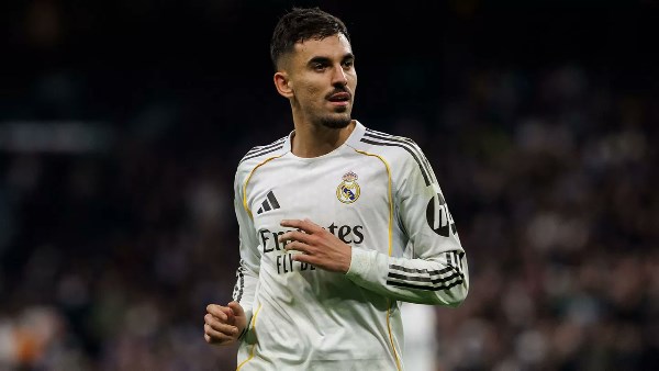ريال مدريد يعلن إصابة سيبايوس بتمزق عضلي