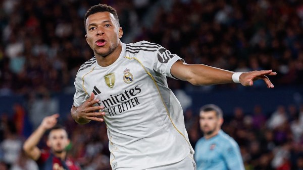 أبطال أوروبا | ريال مدريد في مهمة ثأرية أمام بنفيكا مع عودة مبابي