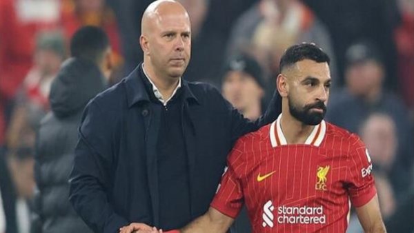 بين تراجع الأرقام وثقة سلوت.. هل أزمة محمد صلاح عابرة أم بداية تحول؟