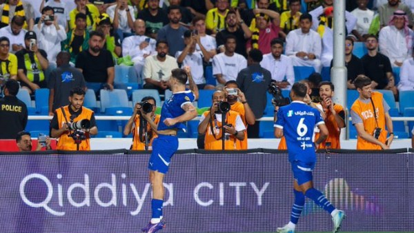 موعد مباراة اتحاد جدة والهلال في الدوري السعودي والقنوات الناقلة