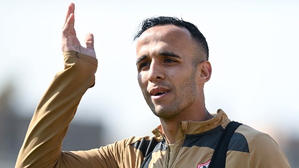مع اقتراب انضمامة للمنتخب.. أرقام جديدة لـ ناصر منسي