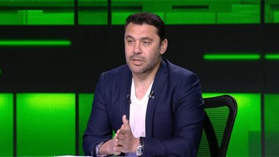"حبك الحقيقي إنك تواجه الغلط مش تجمله".. أحمد حسن يعلق على أزمات الأهلي بعد الخروج من دوري الأبطال