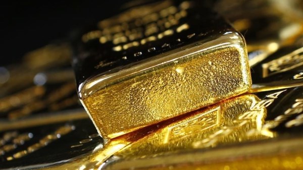 يمتلك 16 طنا.. ماذا قال ملياردير الذهب عن توقعات المعدن الأصفر؟