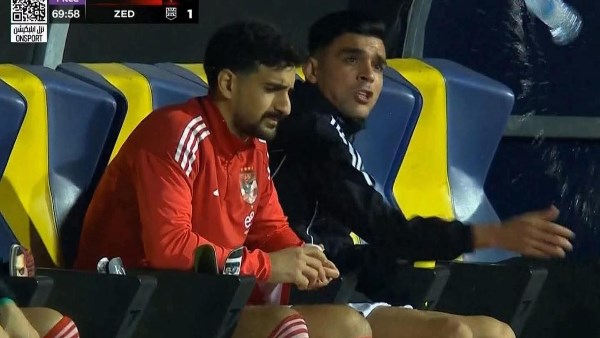رد فعل صادم من بن شرقي بعد قرار تغييره في مباراة الأهلي وزد