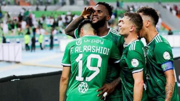 أهلي جدة يهزم الاتحاد بثلاثية ويحسم ديربي جدة في الدوري السعودي