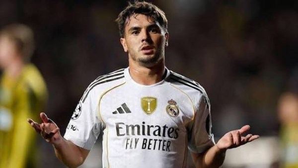 آس : إبراهيم دياز يتحول إلى لغز داخل ريال مدريد رغم أرقامه المميزة