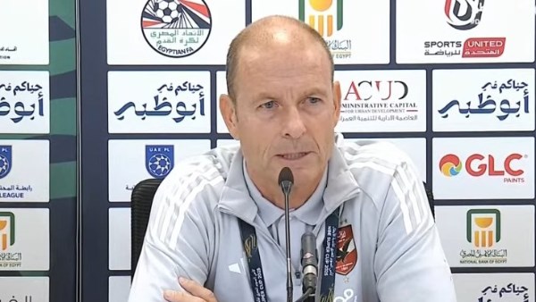 هل يفكر الأهلي فى اقالة ييس توروب  .. وما هى السنياريوهات القادمة داخل القلعة الحمراء ؟