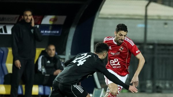 مباراة مجنونة.. رد فعل مفاجئ من إبراهيم عبد الجواد بعد تعادل الأهلي مع زد