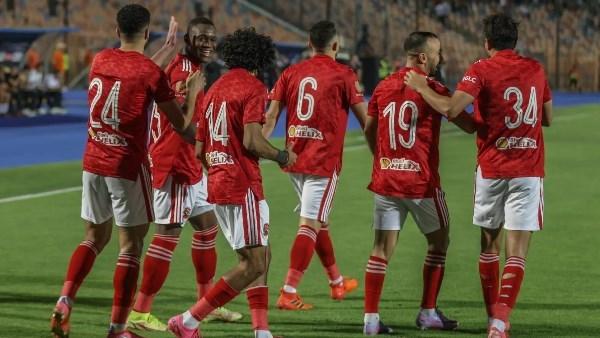 بعد وداع إفريقيا والكاس.. هل يواجه الأهلي شبح موسم صفري؟