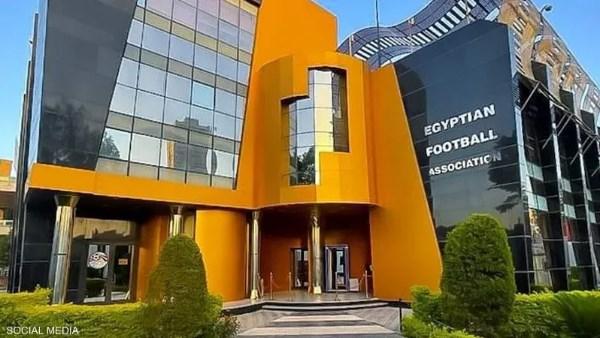 اتحاد الكرة يعقد اجتماعًا طارئًا لمناقشة ترتيبات المنتخبات الوطنية